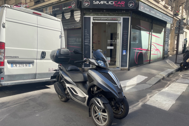 PIAGGIO MP3 300 LT YOURBAN