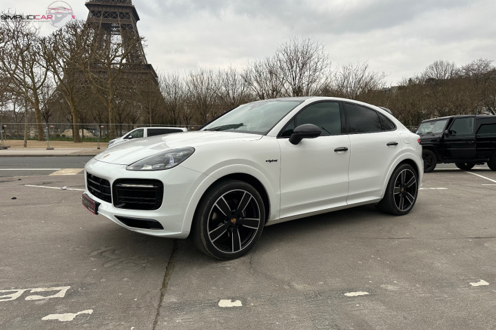 PORSCHE CAYENNE COUPE