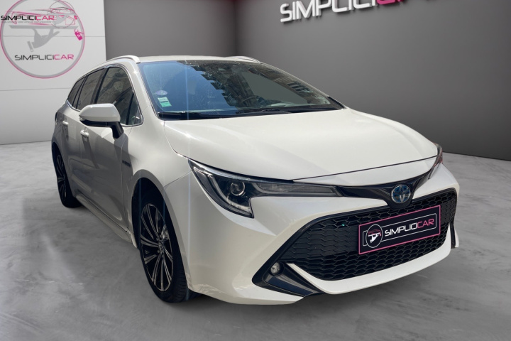 TOYOTA COROLLA TOURING SPORTS HYBRIDE MY22