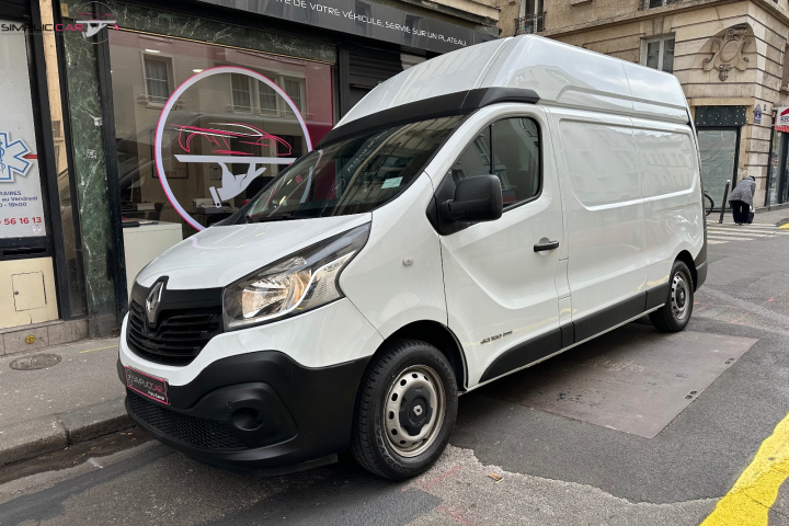 RENAULT TRAFIC FOURGON