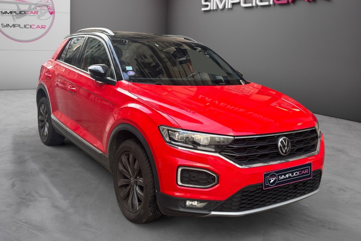 VOLKSWAGEN T-ROC