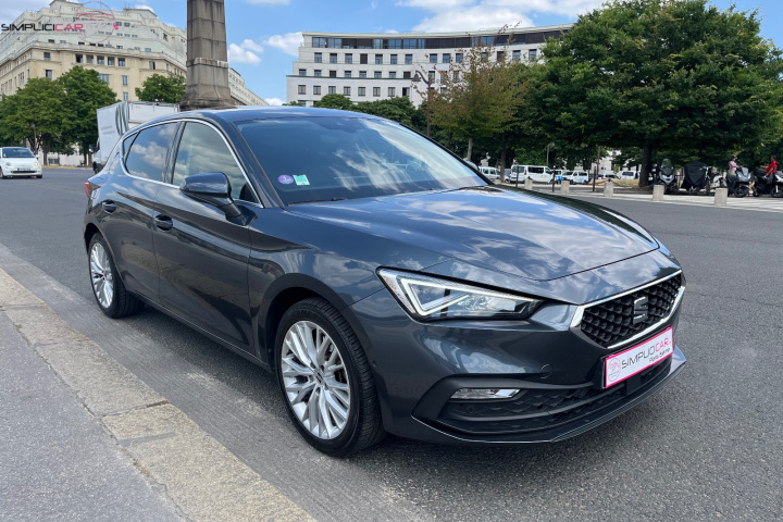 SEAT LEON