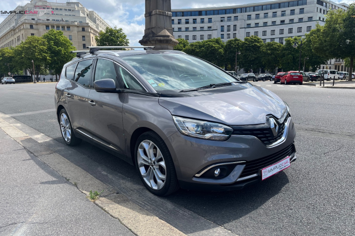 RENAULT MEGANE IV ESTATE BUSINESS