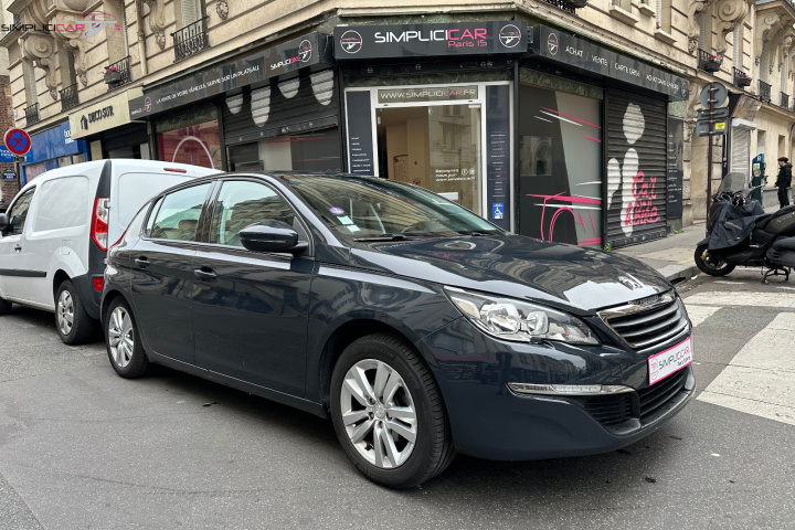 PEUGEOT 308